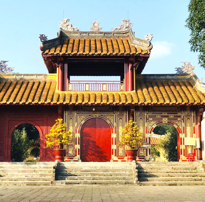 Tomb of King Tu Duc