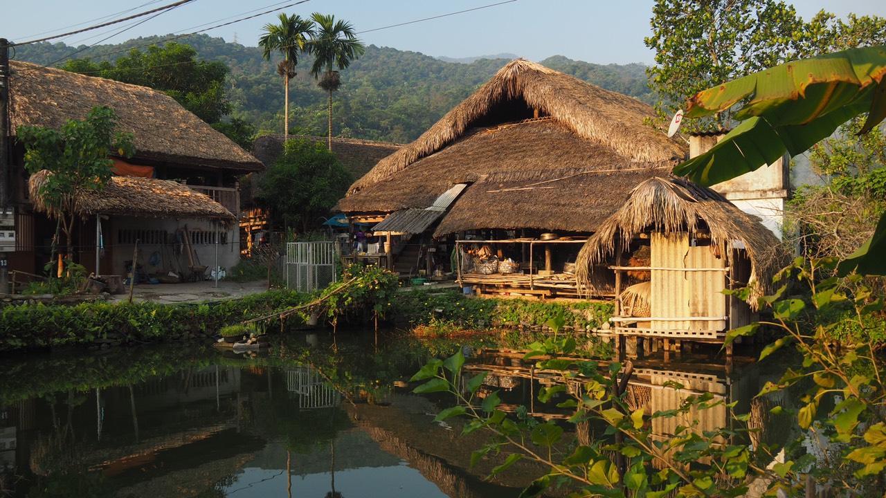 Fantastic routes Bac Ha – Hoang Su Phi – Ha Giang – Dong Van – Lan Ha (episode 8)