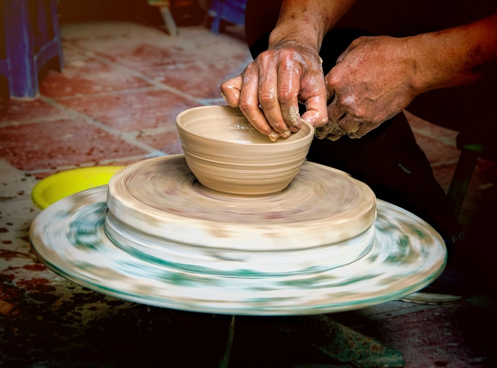 Bat Tràng, in the kingdom of pottery