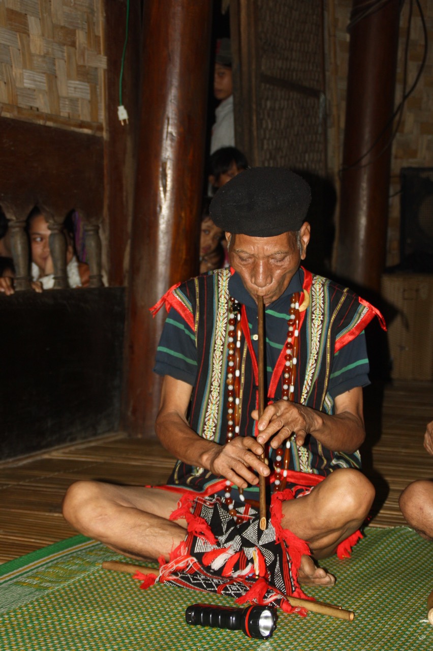 Co Tu People Of Vietnam