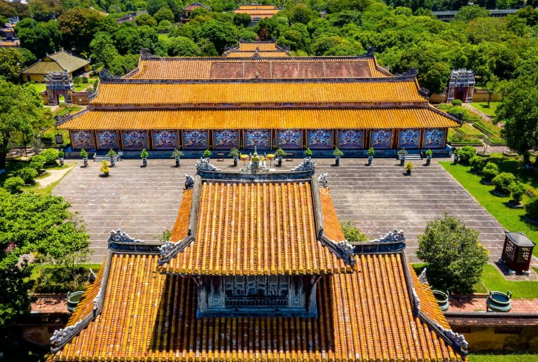 Le temple The To