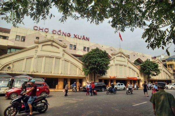 marché de Dong Xuan a Hanoi