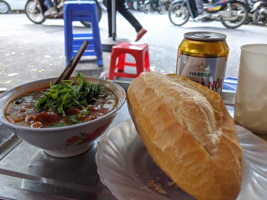 banh mi hanoi 