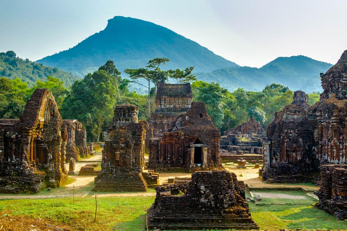 Le sanctuaire de My Son – Chef-d’œuvre architectural Cham au cœur de Quang Nam