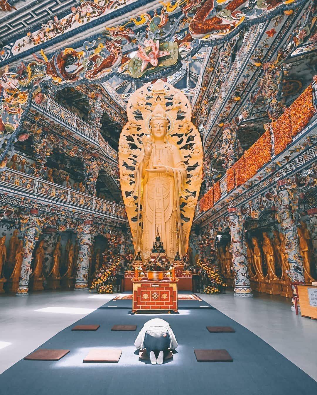 Pagode Linh Phuoc à Da Lat – Exploration des 18 niveaux de l’enfer