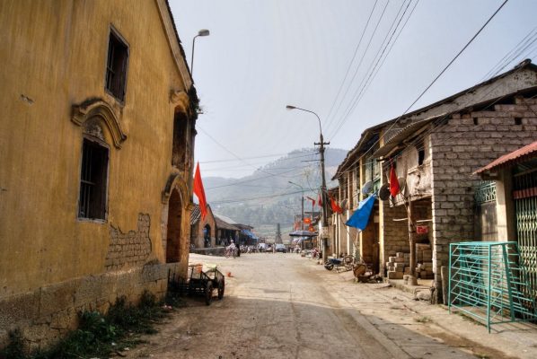 le vieux quartier de Đồng Văn