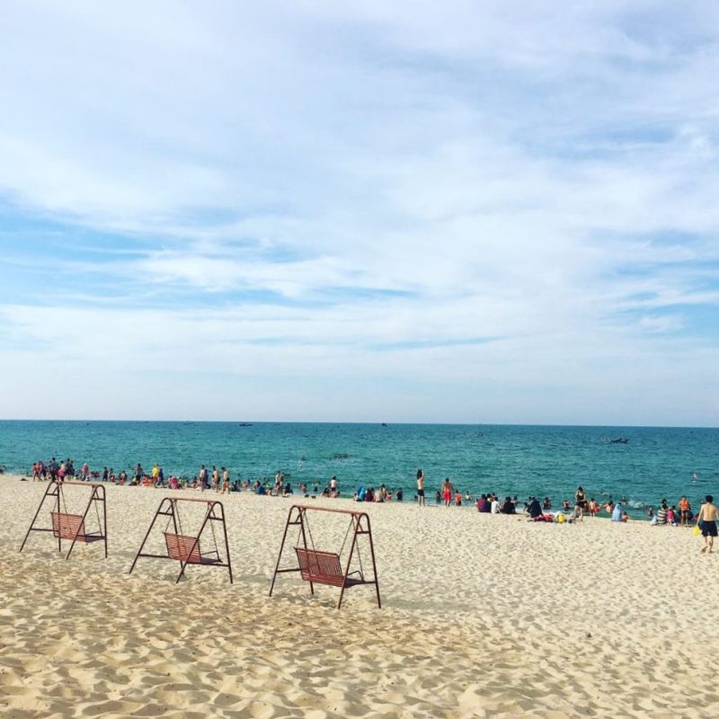 Plage de Nhat Le