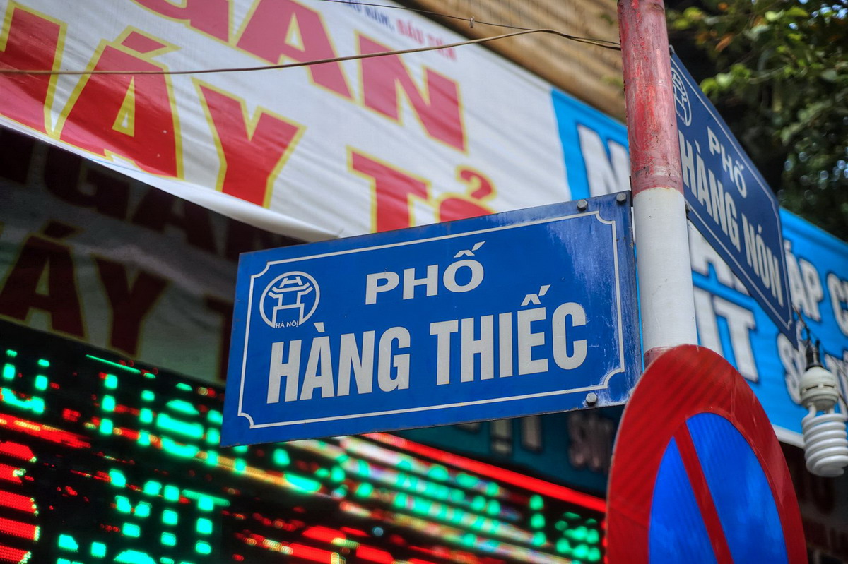 La rue Hàng Thiếc à Hanoï