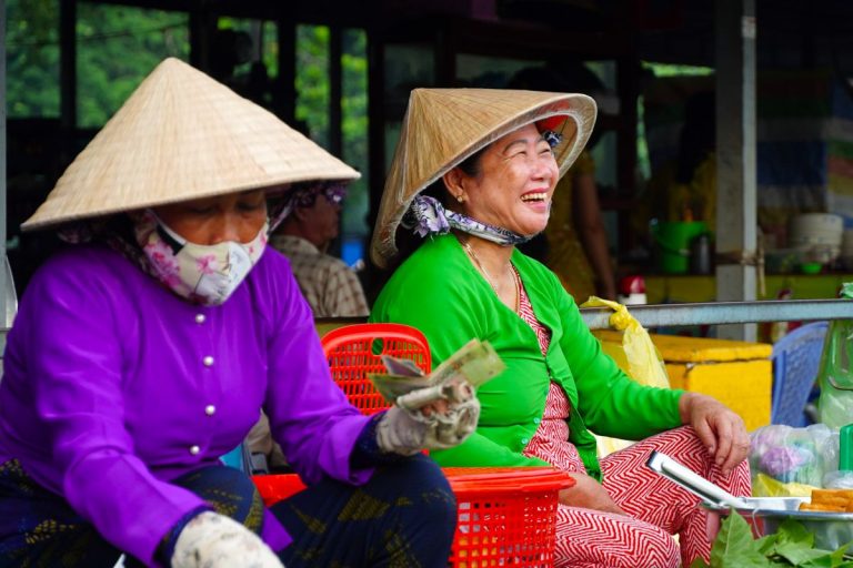 Le marché de Vi Thanh à Hau Giang