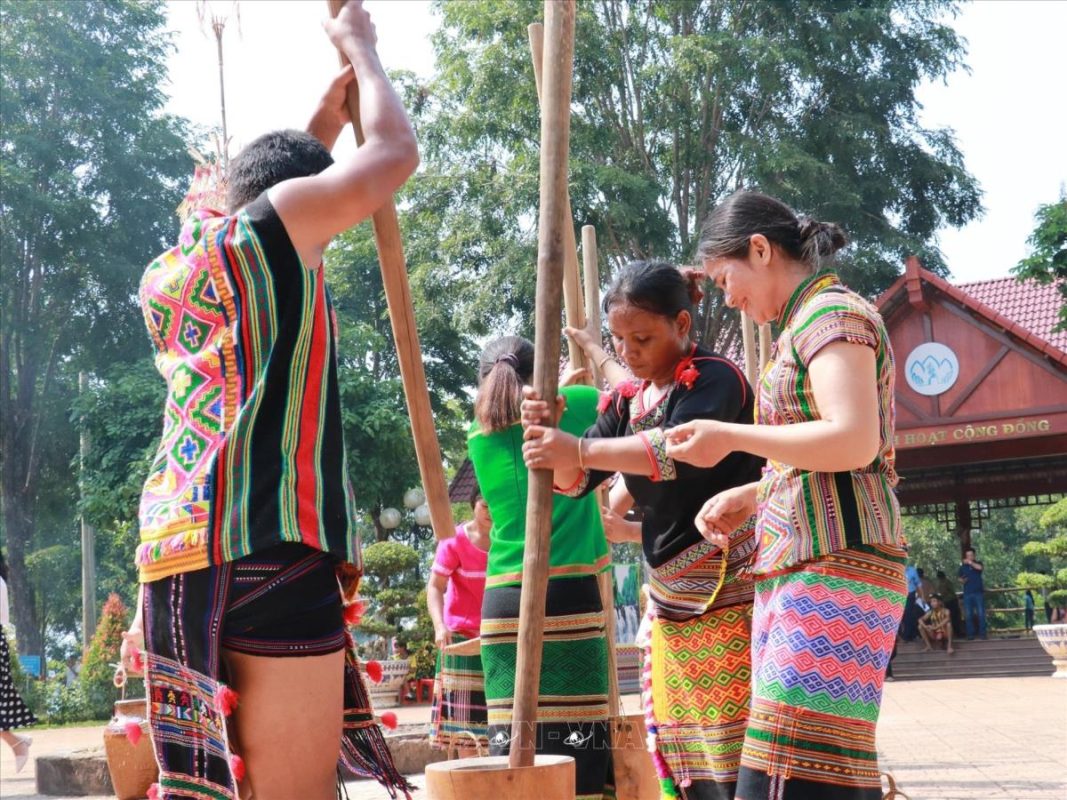 Les Xtieng, ethnie des Hauts Plateaux