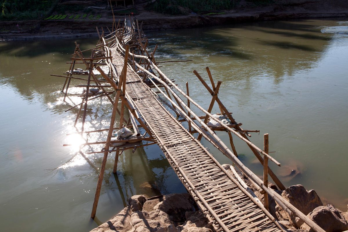 le pont de bambou sur la Nam Khan