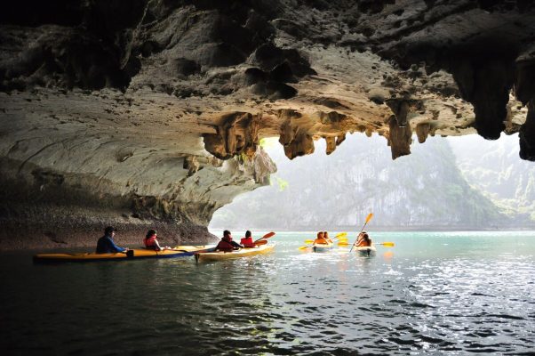 Croisière dans la baie d’Ha Long