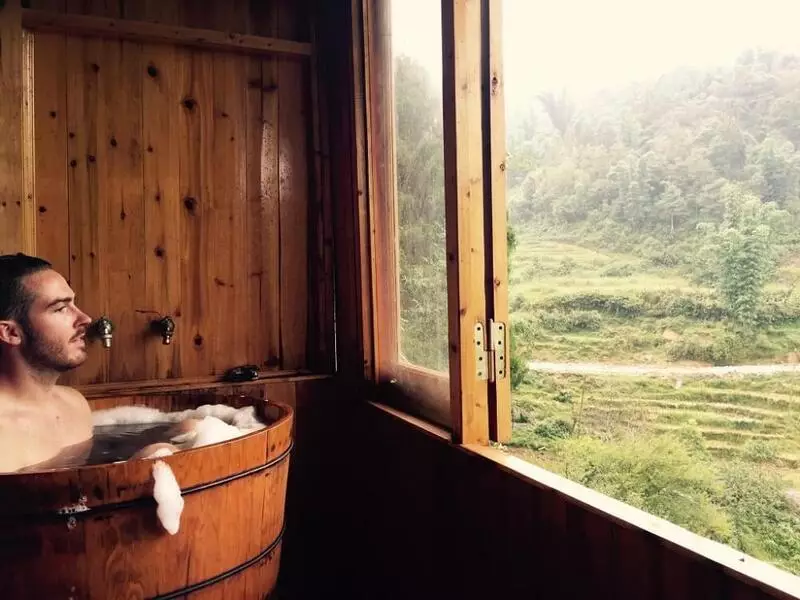 Bain aux herbes des Dao rouge de Sapa